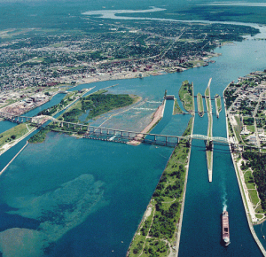 Internations Bridge -Soo_Locks-Sault-Ste_Marie